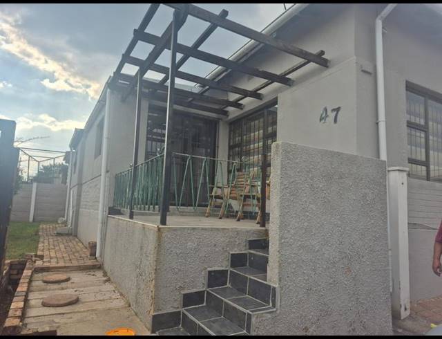 3 BEDROOM PROPERTY TO RENT IN WHITERIDGE